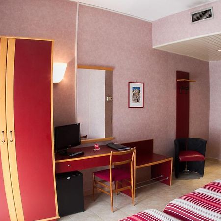 Grand Hotel Italiano Benevento Exterior foto
