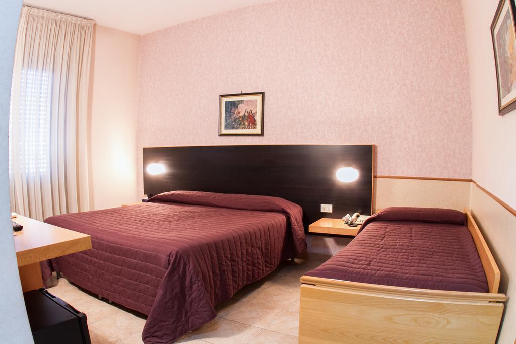 Grand Hotel Italiano Benevento Exterior foto