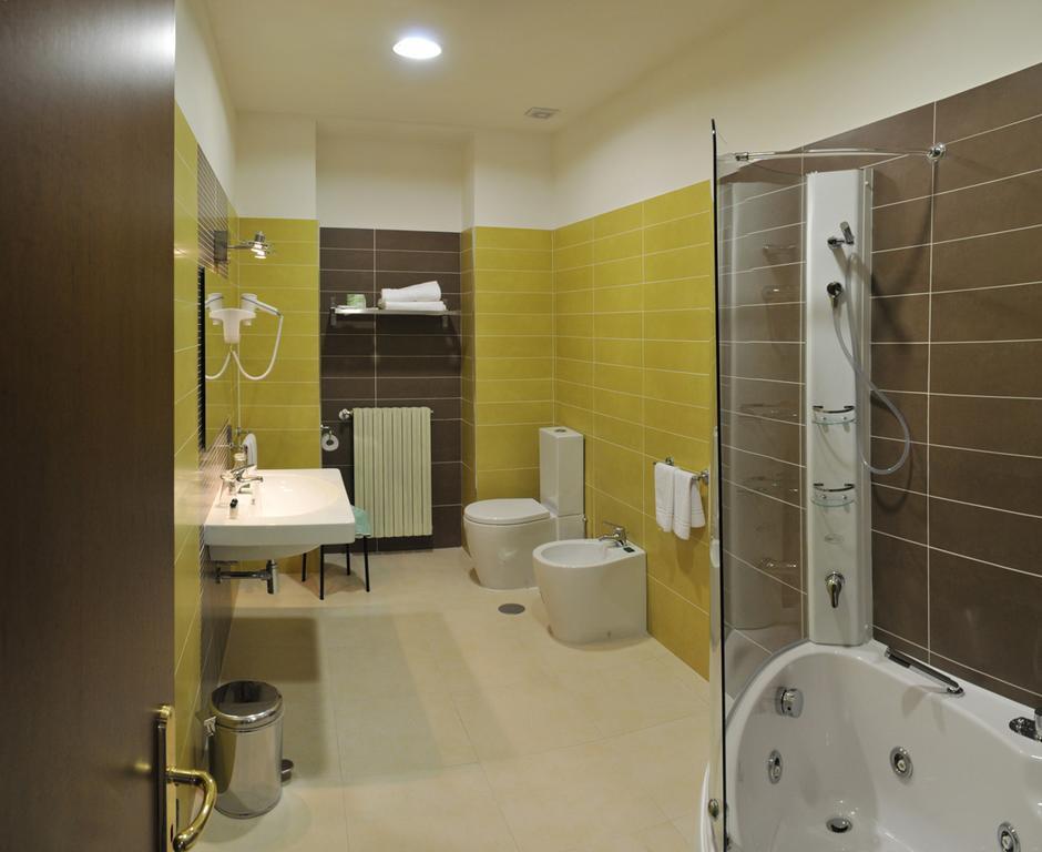 Grand Hotel Italiano Benevento Quarto foto