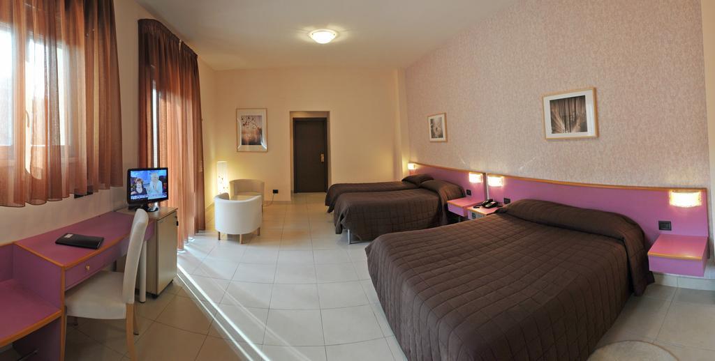 Grand Hotel Italiano Benevento Quarto foto
