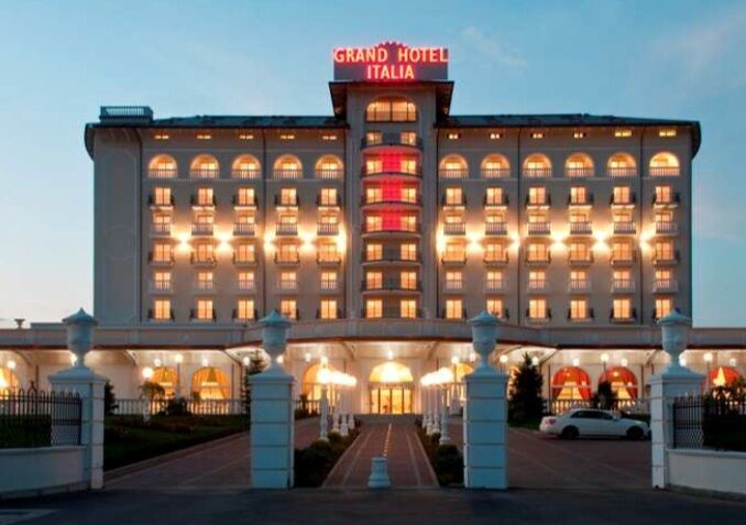 Grand Hotel Italiano Benevento Exterior foto